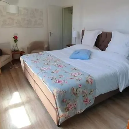 Maison De Tissendie 度假居