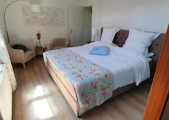 Maison De Tissendie 펜션