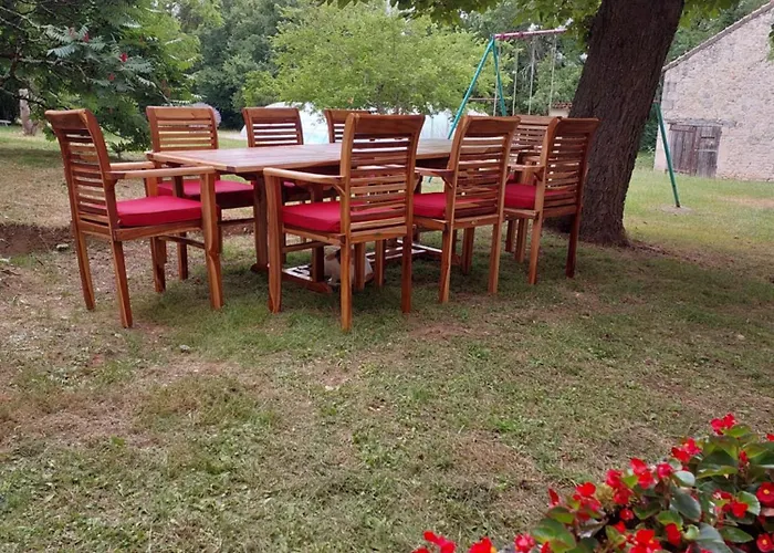 Maison De Tissendie *