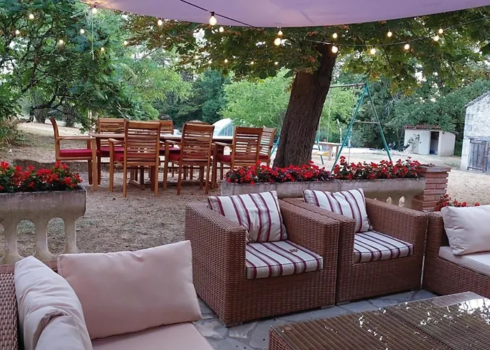 Semesterbostad Maison De Tissendie Bourg-de-Visa